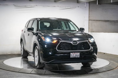 2023 Toyota Highlander L