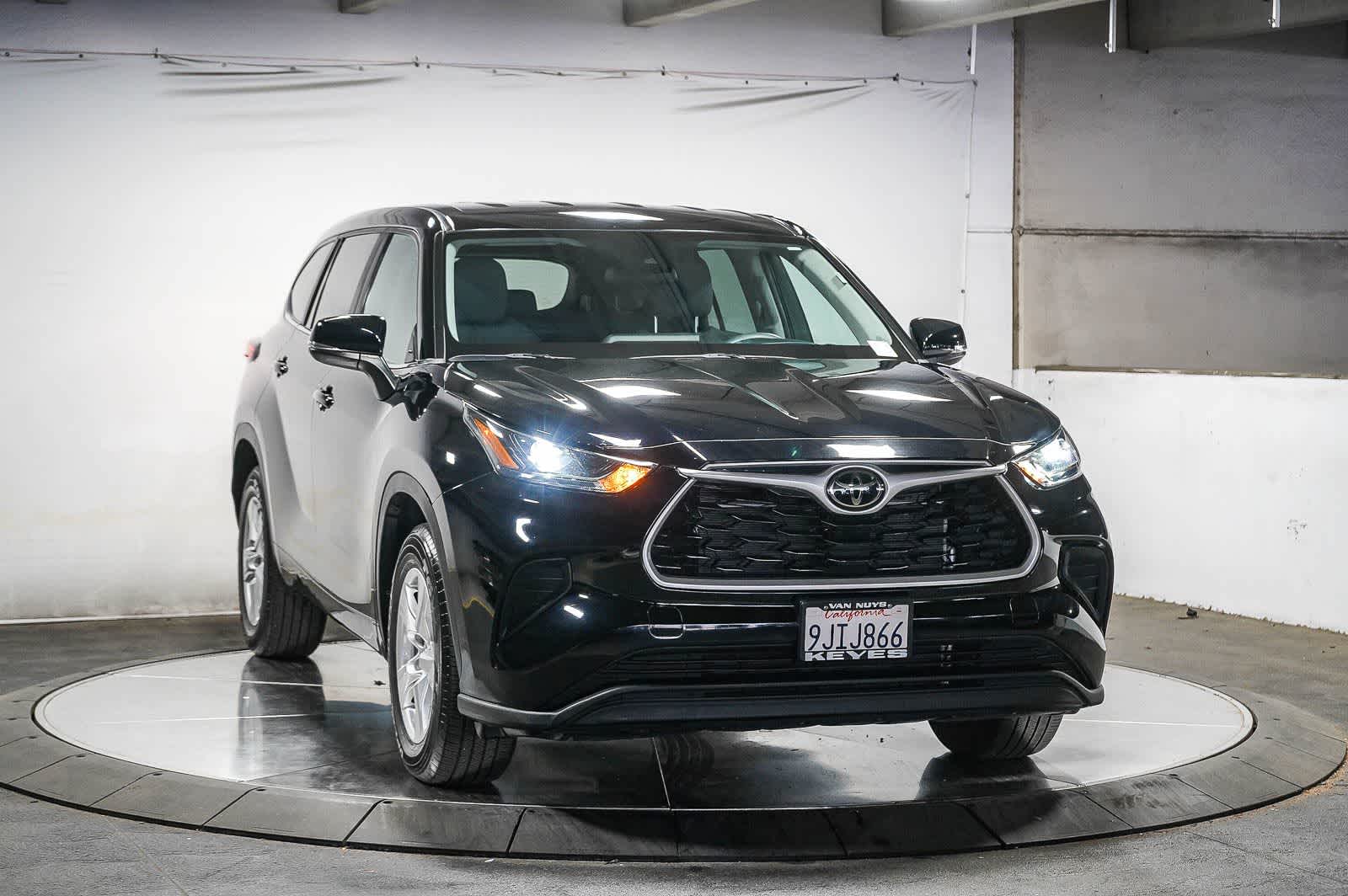 2023 Toyota Highlander L