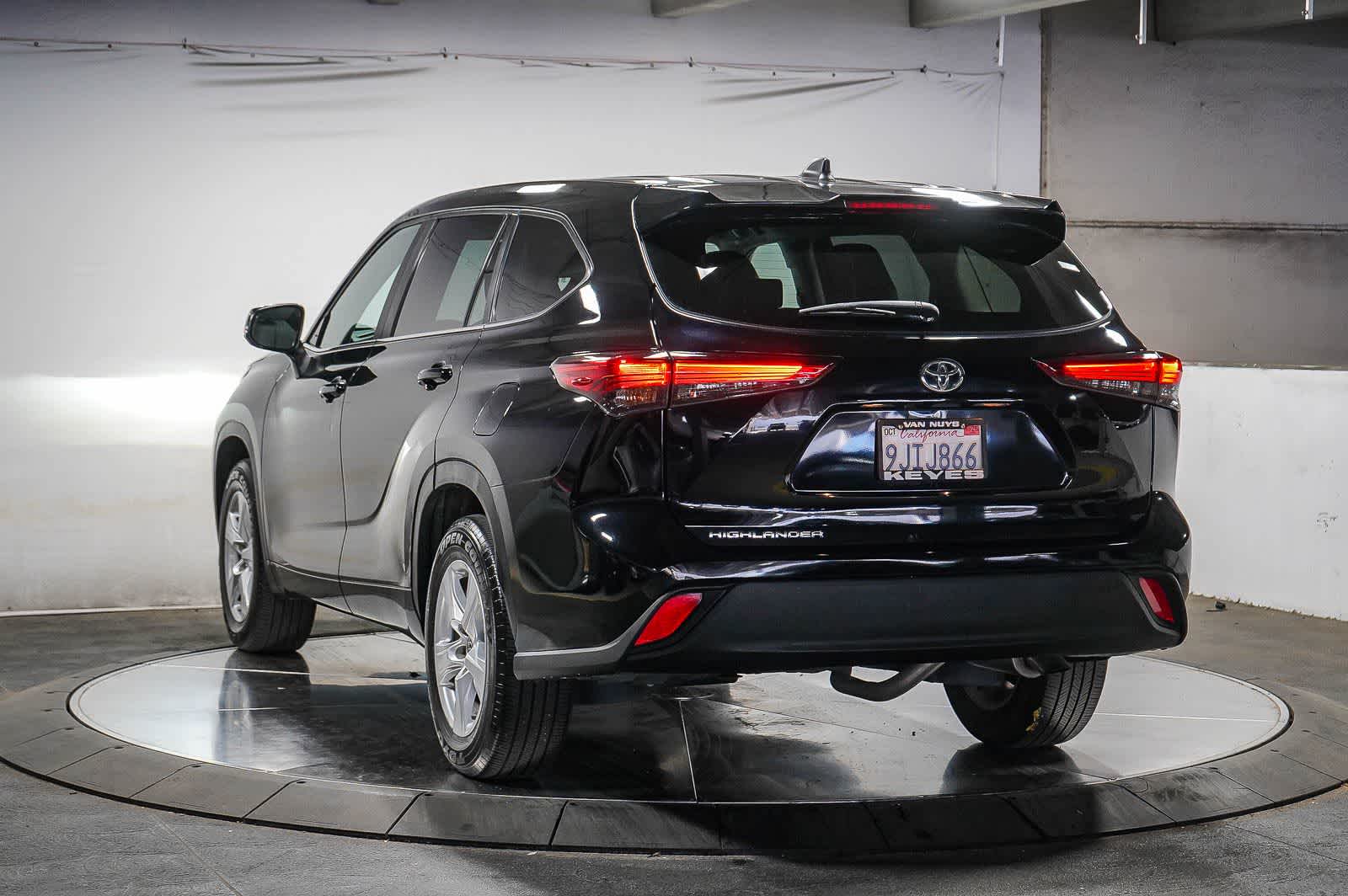 2023 Toyota Highlander L