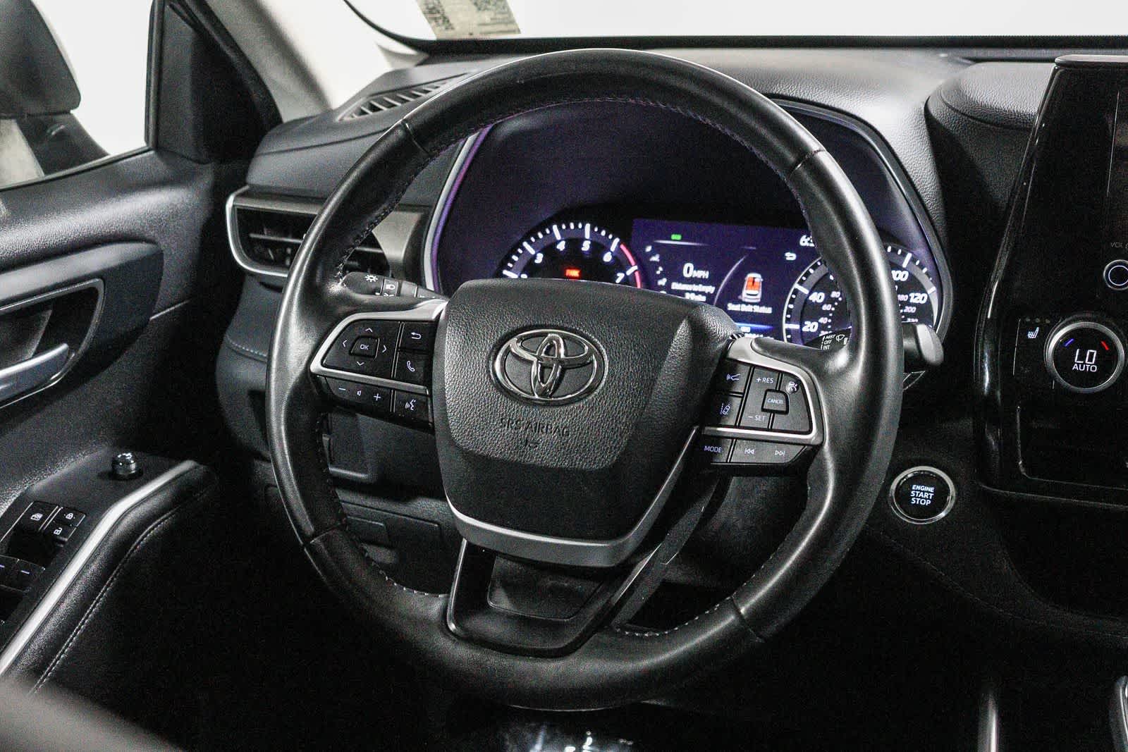 2023 Toyota Highlander XLE