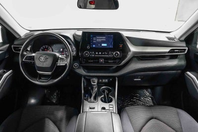 2025 Toyota Highlander LE
