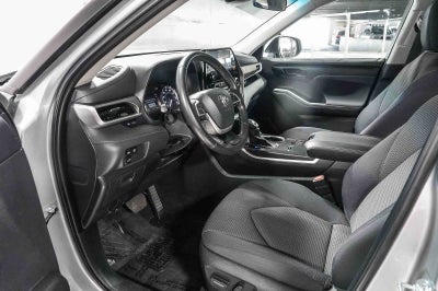 2025 Toyota Highlander LE