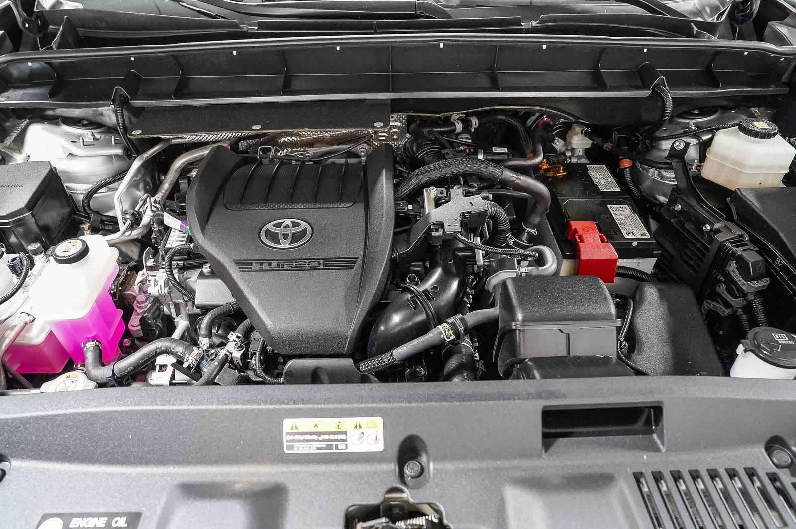2025 Toyota Highlander LE