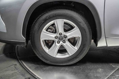 2025 Toyota Highlander LE