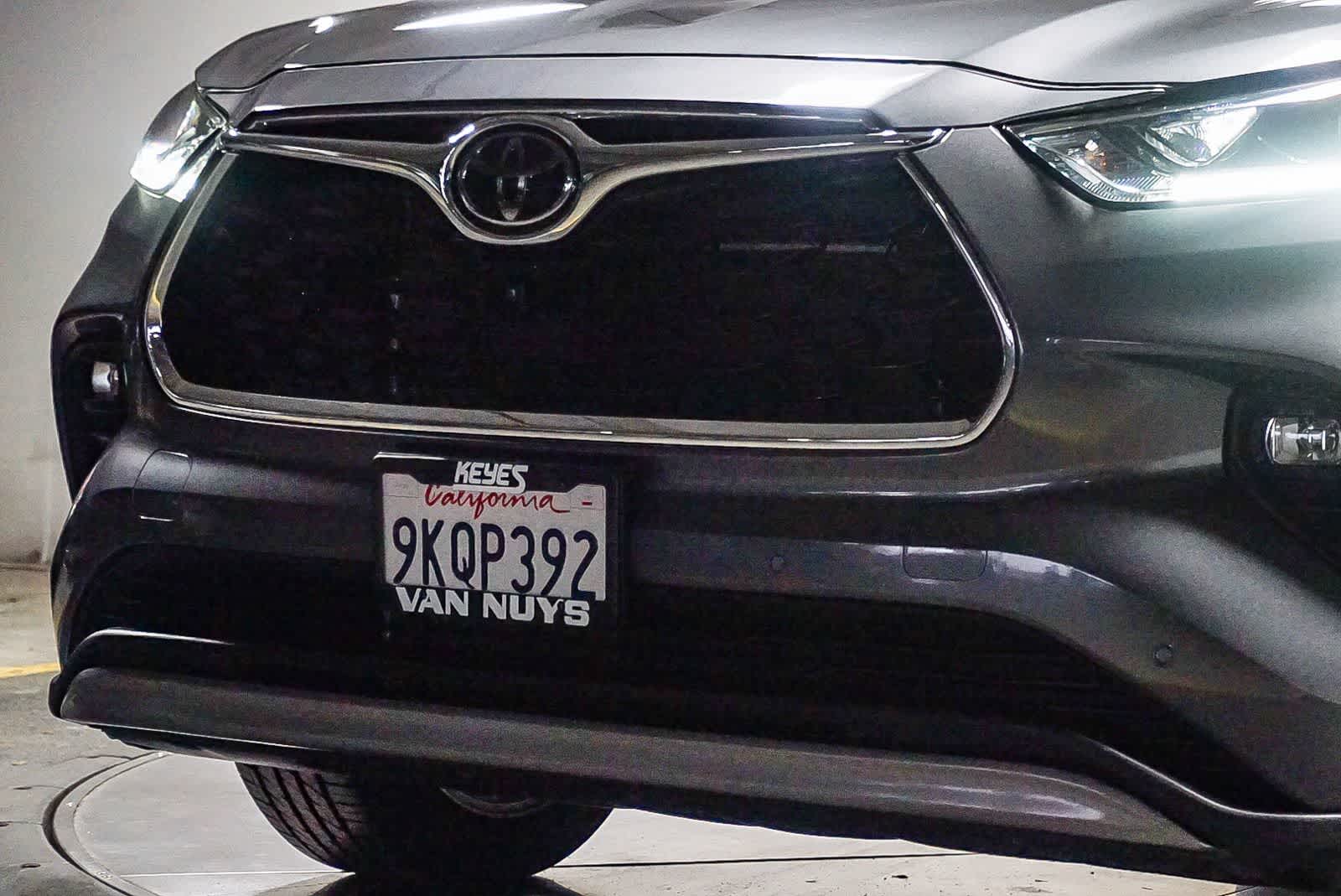 2023 Toyota Highlander Platinum