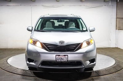 2012 Toyota Sienna LE