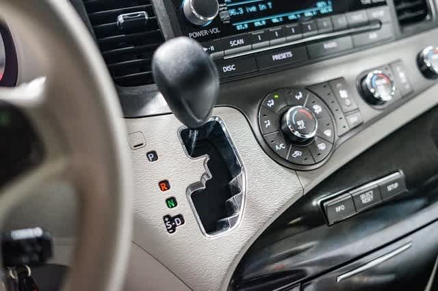 2012 Toyota Sienna LE