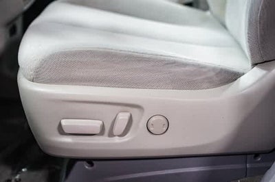 2012 Toyota Sienna LE