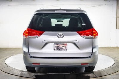 2012 Toyota Sienna LE