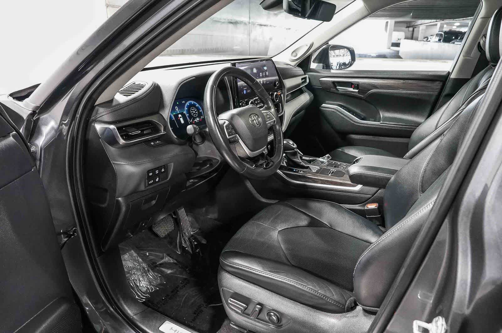 2023 Toyota Highlander Hybrid Limited
