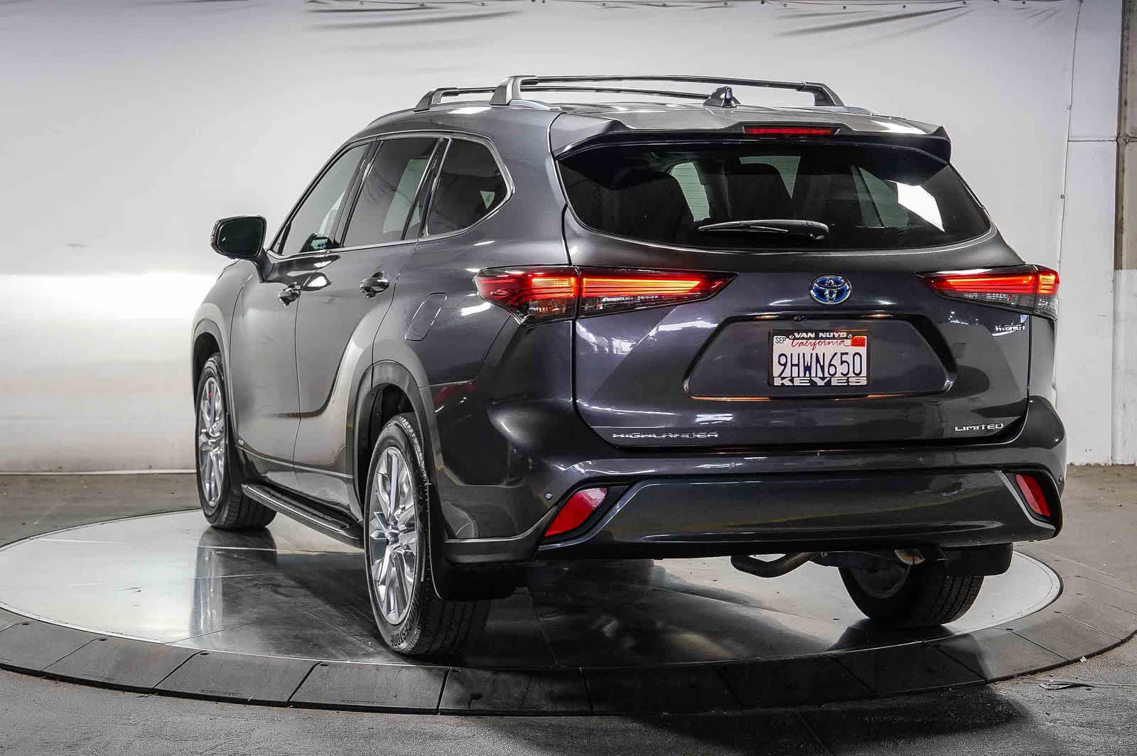2023 Toyota Highlander Hybrid Limited