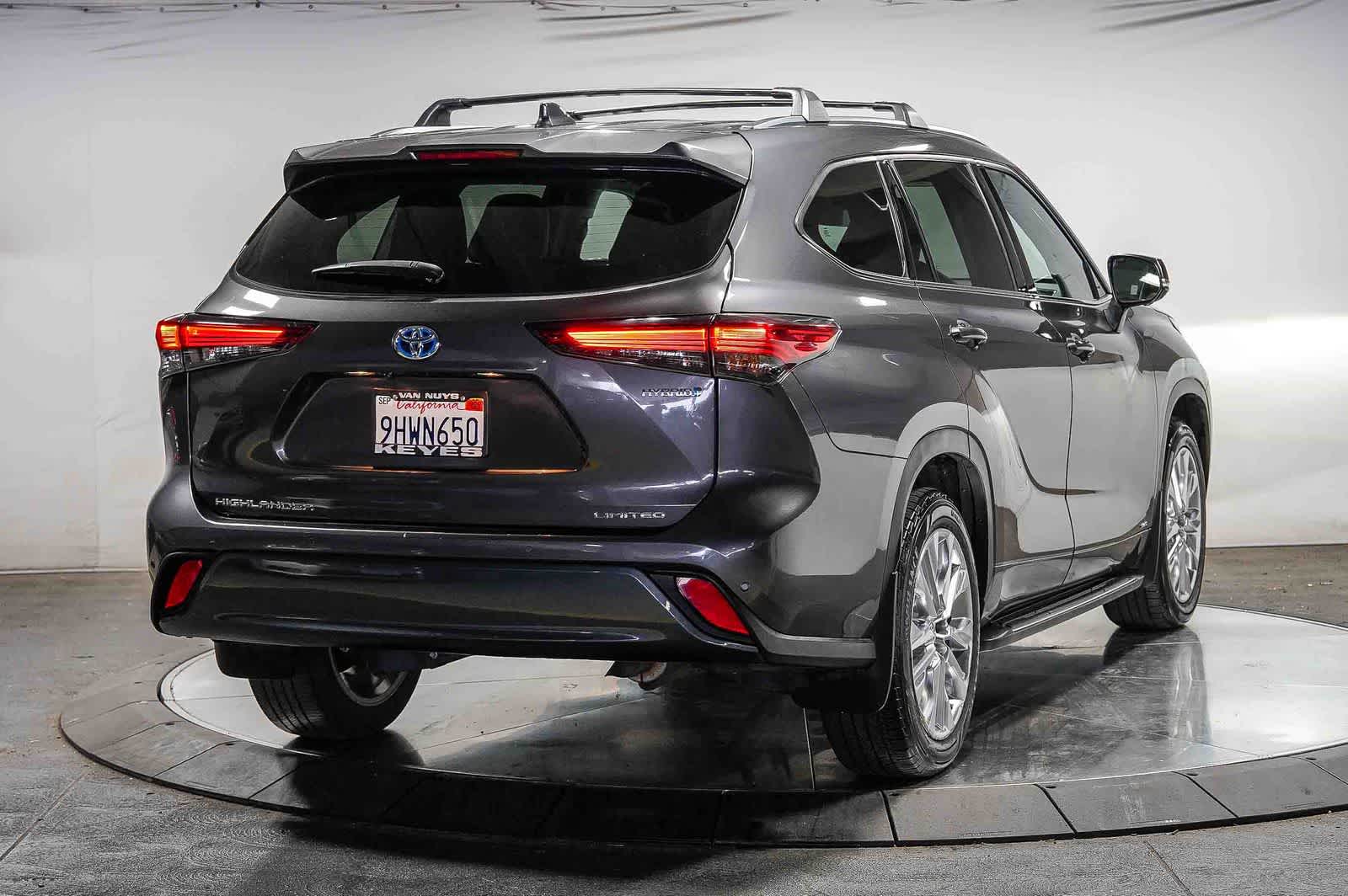 2023 Toyota Highlander Hybrid Limited