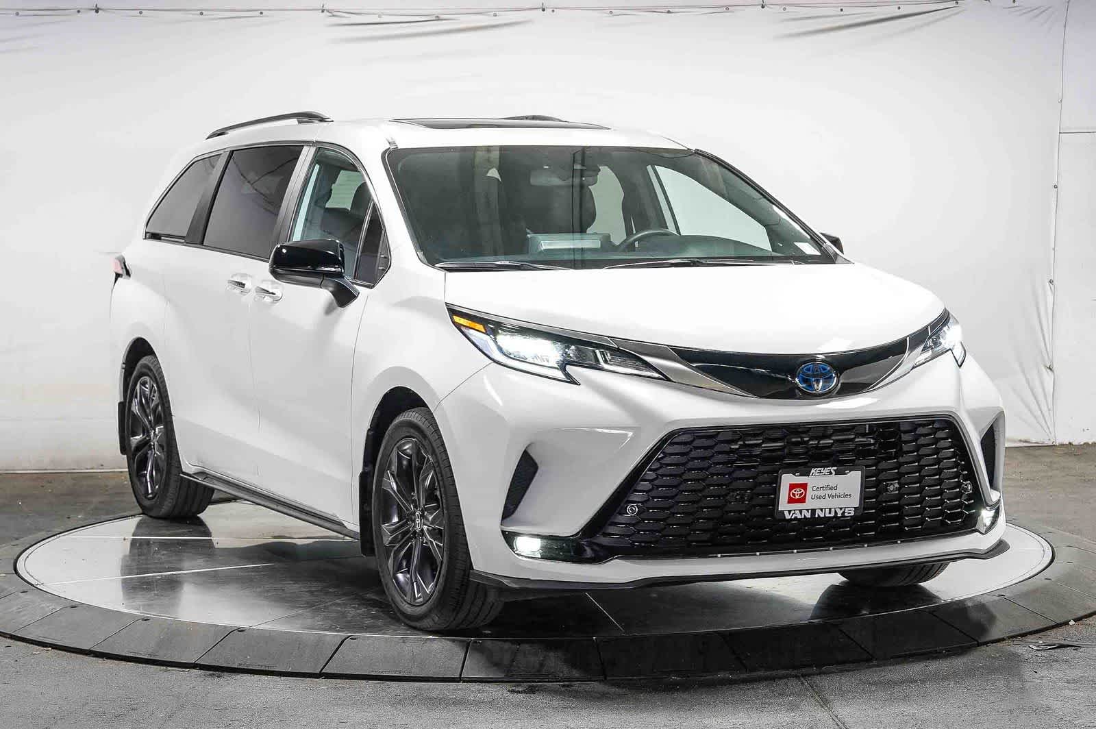 2024 Toyota Sienna XSE