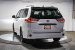 2020 Toyota Sienna SE