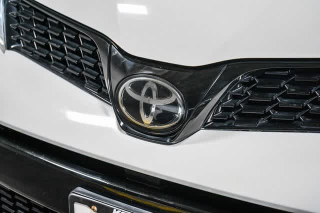 2020 Toyota Sienna SE