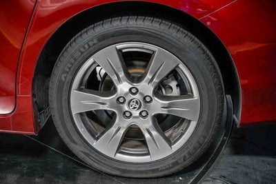 2020 Toyota Sienna SE