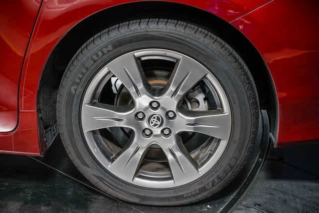 2020 Toyota Sienna SE