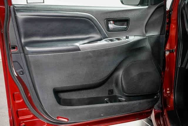 2020 Toyota Sienna SE