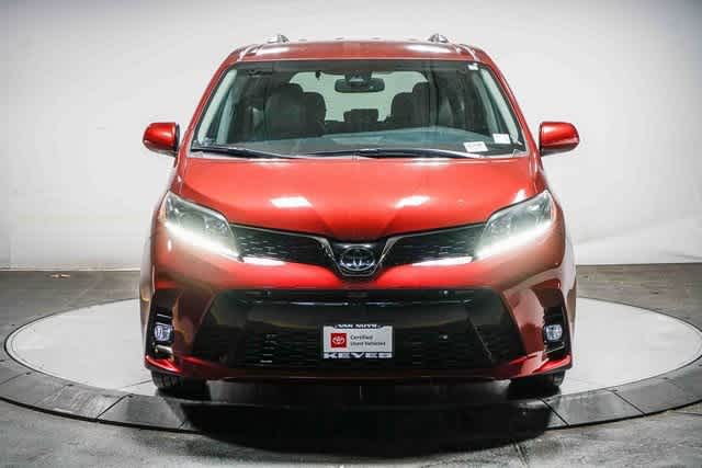 2020 Toyota Sienna SE