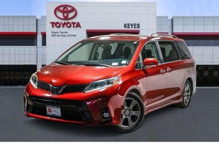 2020 Toyota Sienna SE