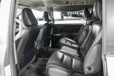 2017 Toyota Sienna SE