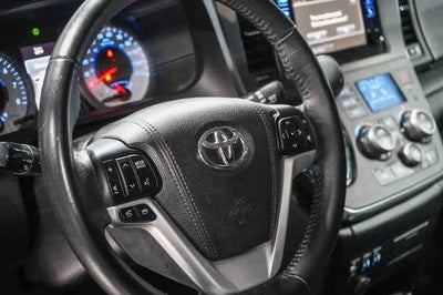 2017 Toyota Sienna SE