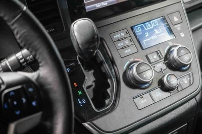 2017 Toyota Sienna SE