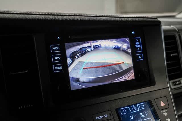 2017 Toyota Sienna SE