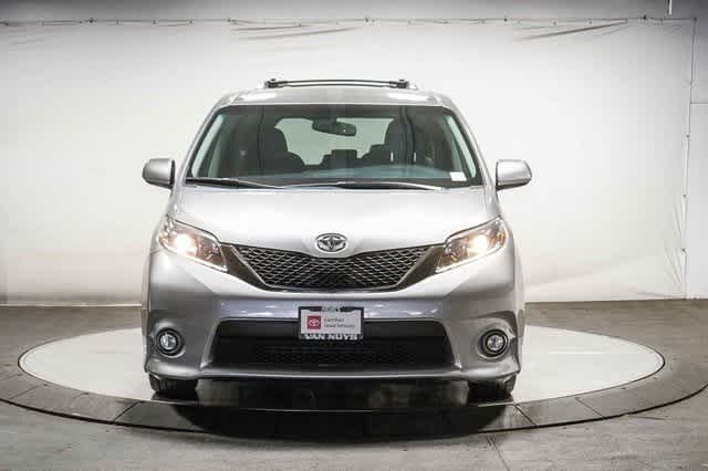 2017 Toyota Sienna SE