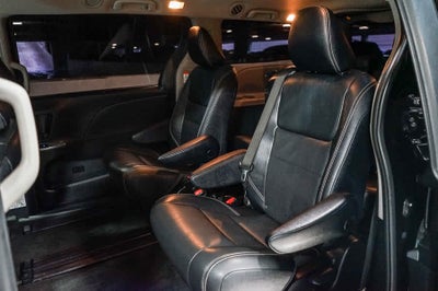 2018 Toyota Sienna SE