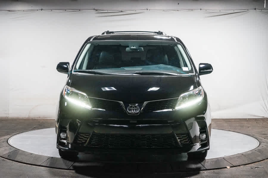 2018 Toyota Sienna SE