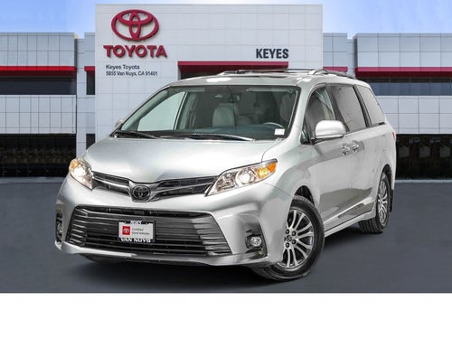 2020 Toyota Sienna XLE