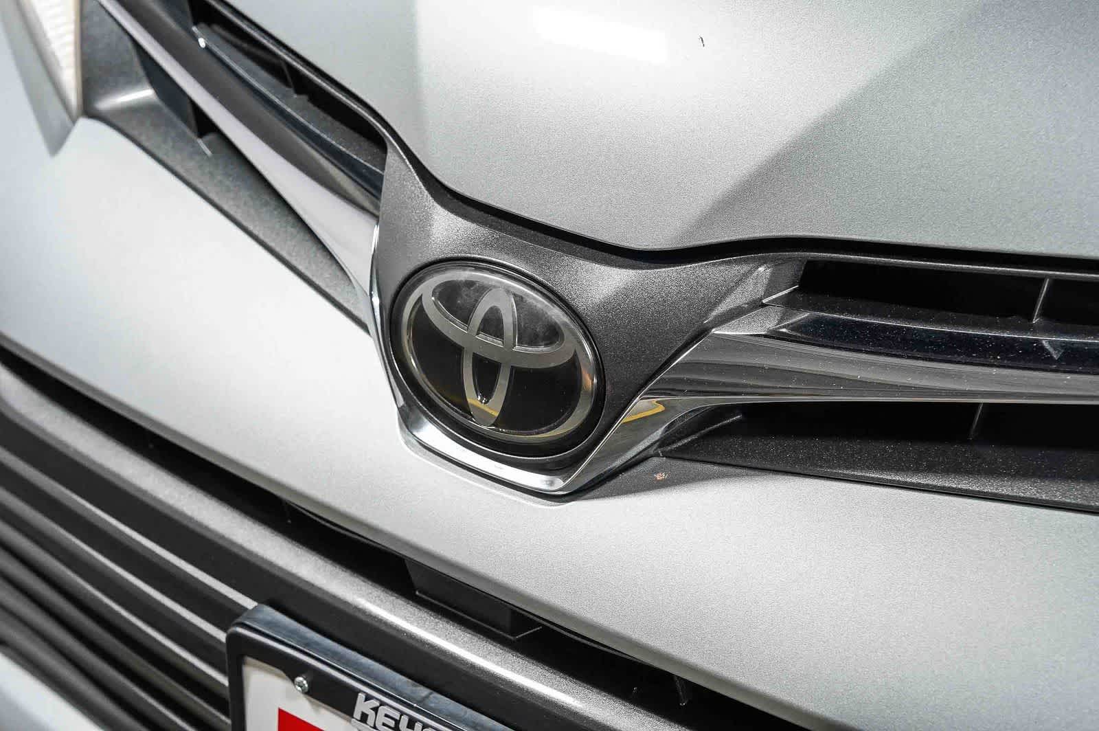2020 Toyota Sienna XLE