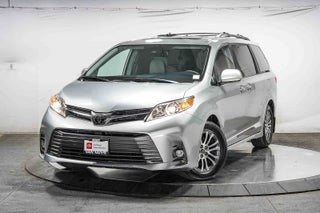 2020 Toyota Sienna XLE