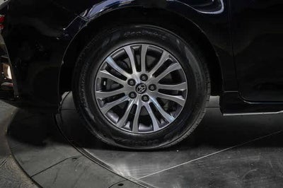 2019 Toyota Sienna XLE