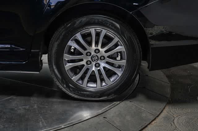 2019 Toyota Sienna XLE