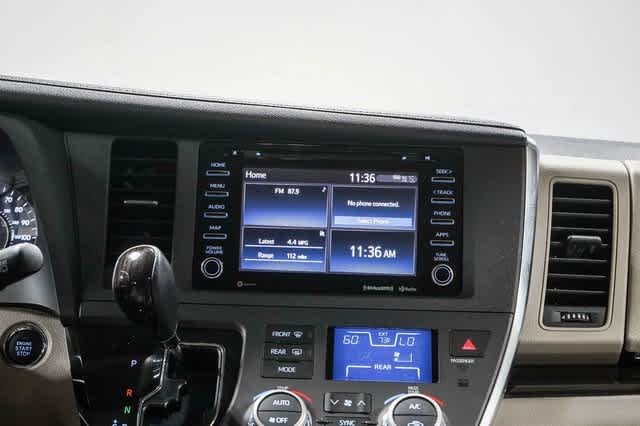 2019 Toyota Sienna XLE