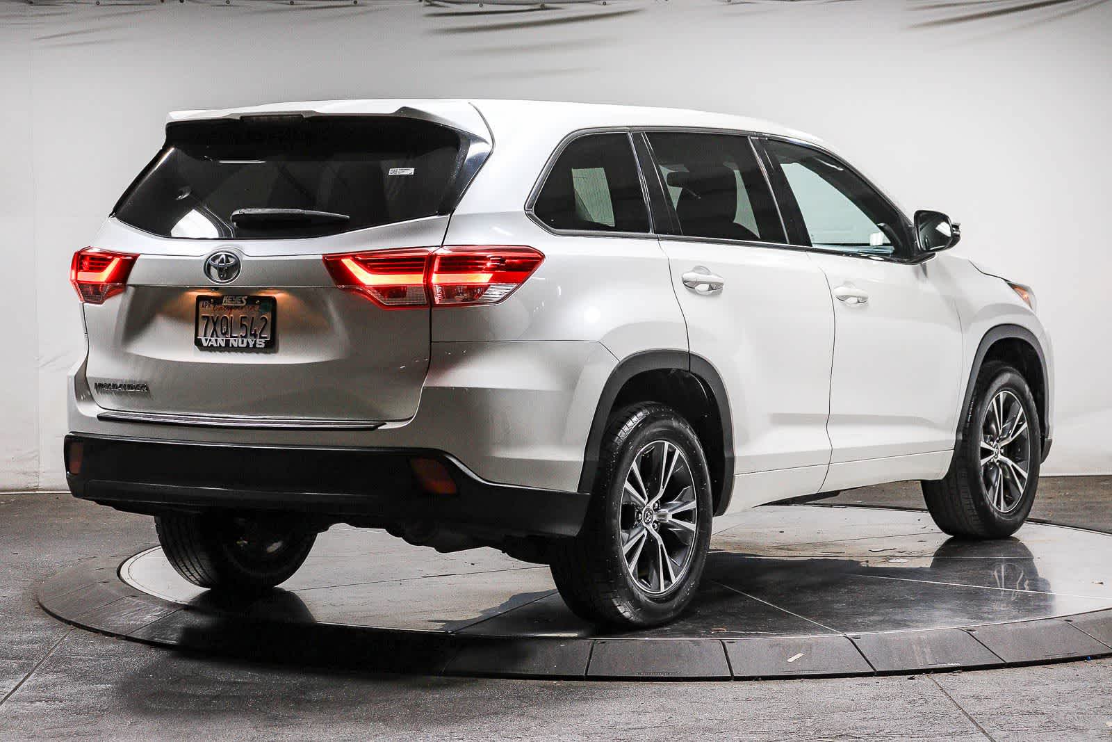 2017 Toyota Highlander LE