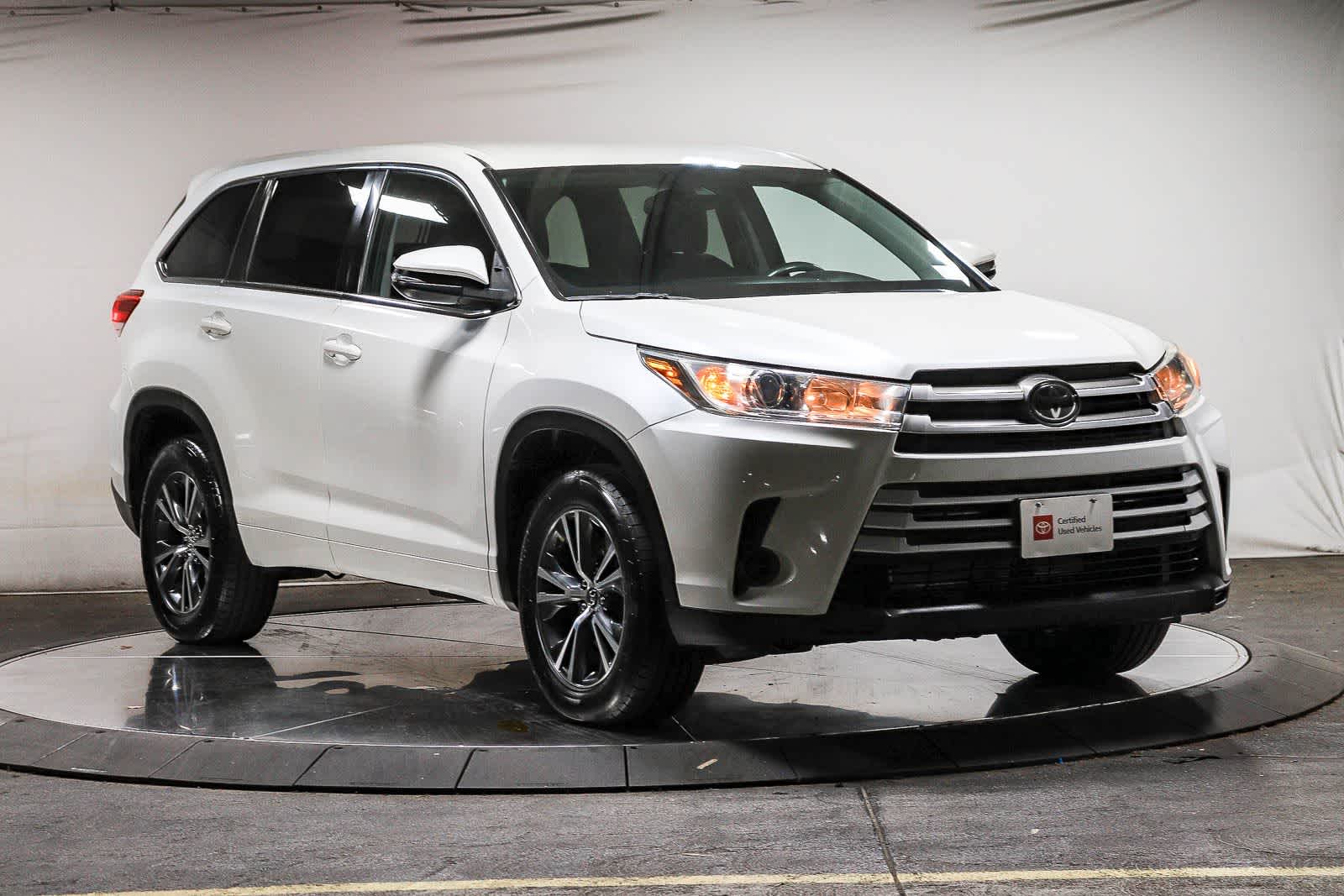 2017 Toyota Highlander LE