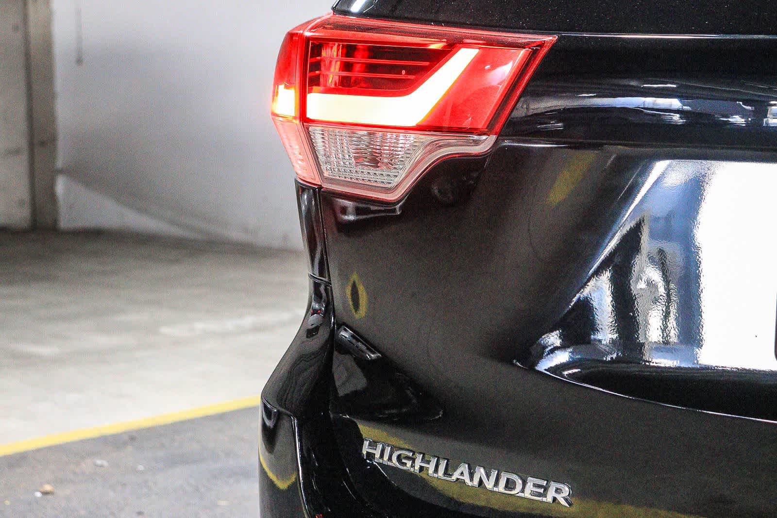 2018 Toyota Highlander LE
