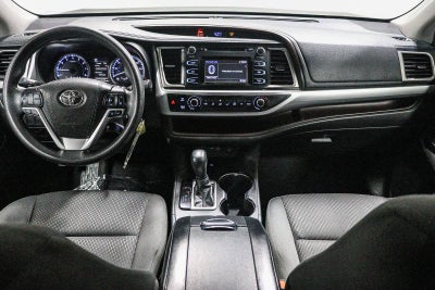 2018 Toyota Highlander LE