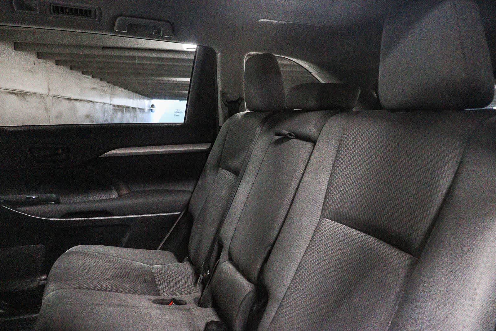 2018 Toyota Highlander LE