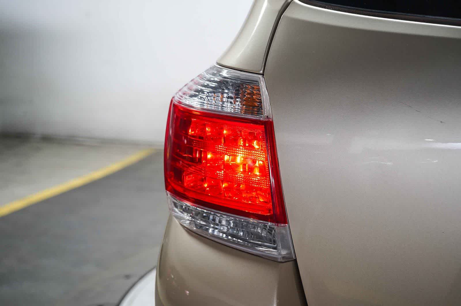 2013 Toyota Highlander SE