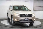 2013 Toyota Highlander SE