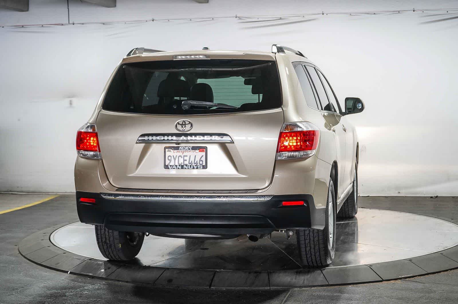 2013 Toyota Highlander SE