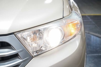 2013 Toyota Highlander SE