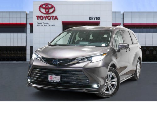 2022 Toyota Sienna Limited