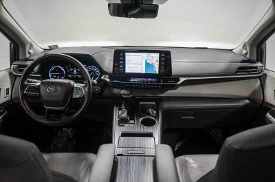 2022 Toyota Sienna Limited