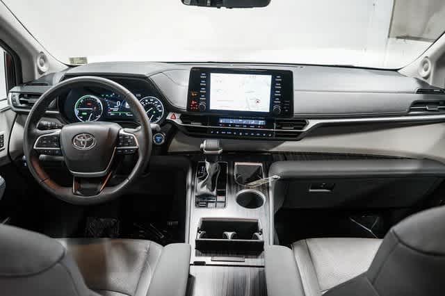2024 Toyota Sienna Limited