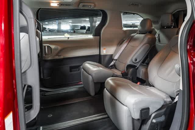 2024 Toyota Sienna Limited